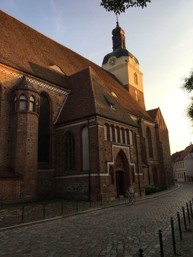 Altstadt Ferienwohnung Brandenburg  Exteriör bild
