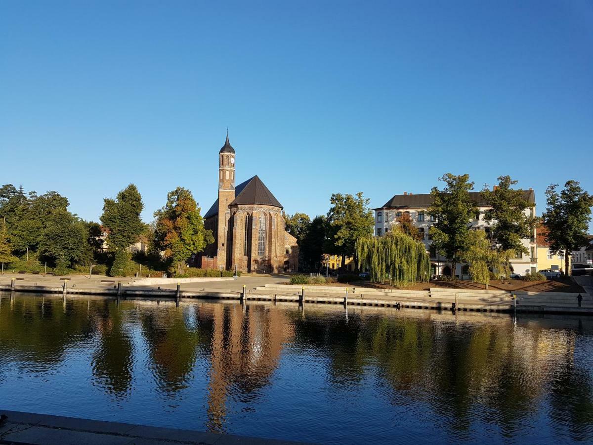 Altstadt Ferienwohnung Brandenburg  Exteriör bild